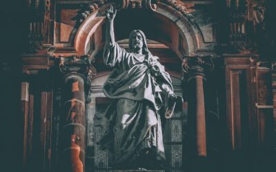 Aborto e campane: intolleranza verso la Chiesa e Mons. Suetta