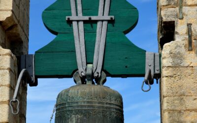 Aborto e campane: luoghi comuni e ideologia