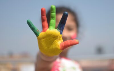 Toscana, educazione affettiva nelle scuole: indottrinamento per gli studenti?